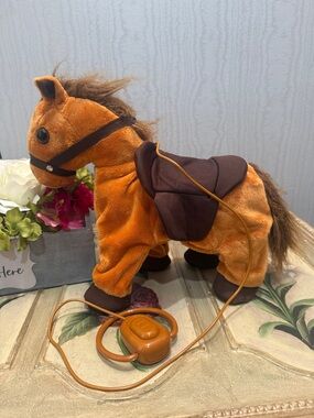 Walk Along Animatronic Plush Horse Singing Walking Dancing Musical SEE VIDEO